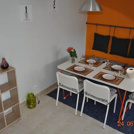 Alfarix Apartamento *